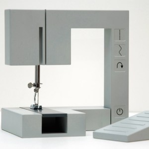 richard-burrow-foldable-sewing-machine-1