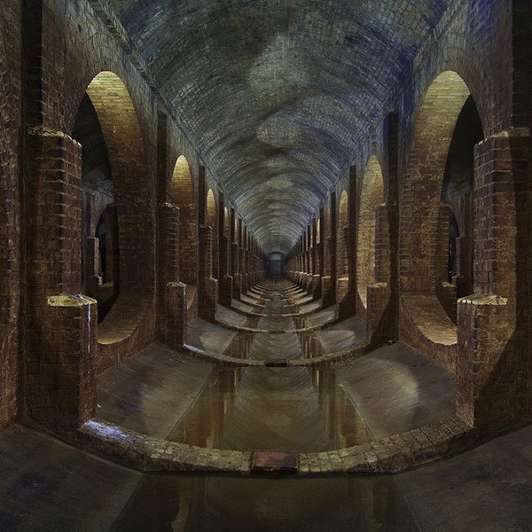 item5.rendition.slideshowHorizontal.matt-emmett-abandoned-buildings-photography-06