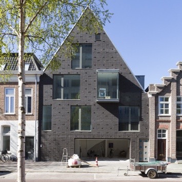 1.-Publiek-Woning-Trompstraat-Tonnis-Bouman-Architect-522x391