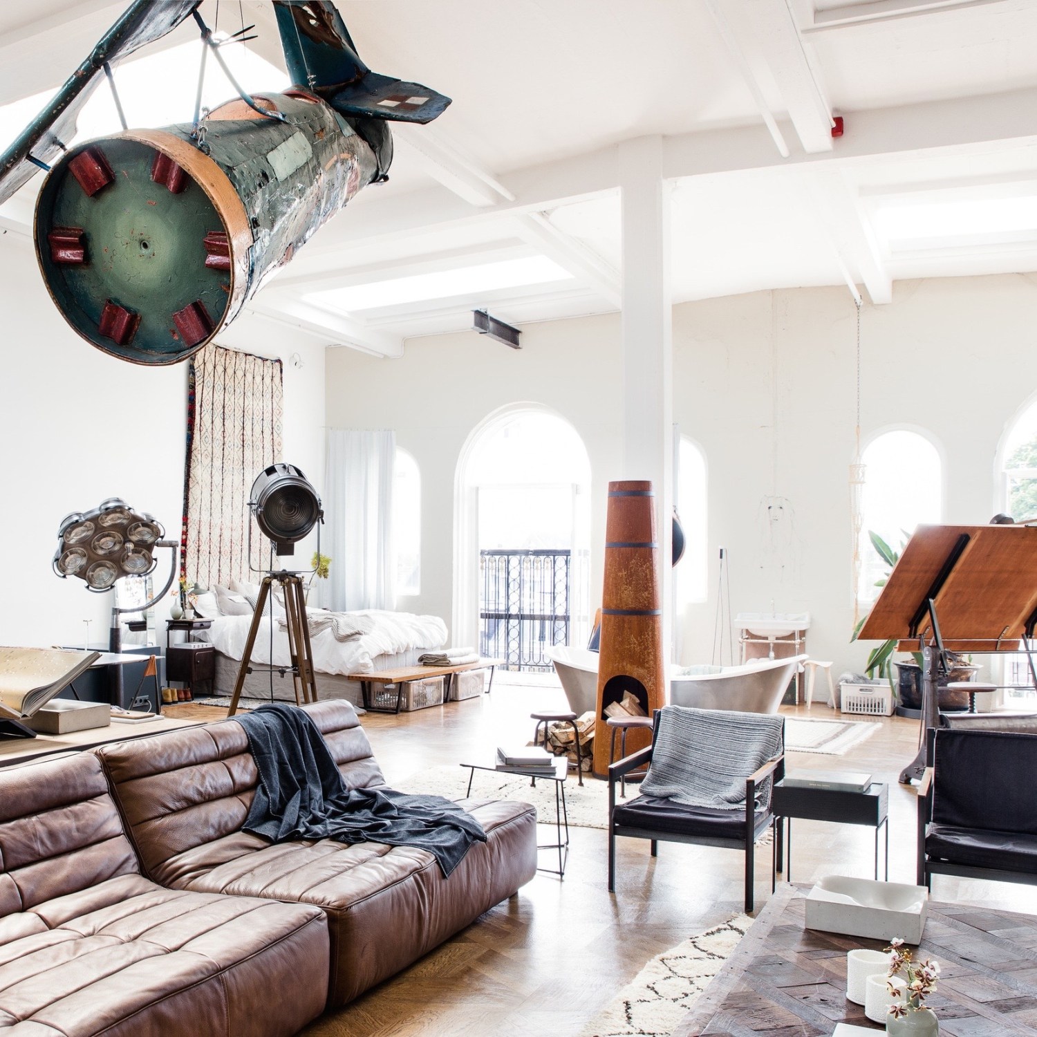 PO-presents-The-Loft-1423.19995-L