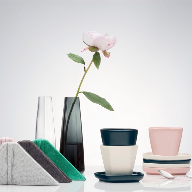 iittala-x-issey-miyake-launch-stockholm-design-fair-2016_dezeen_1568_3