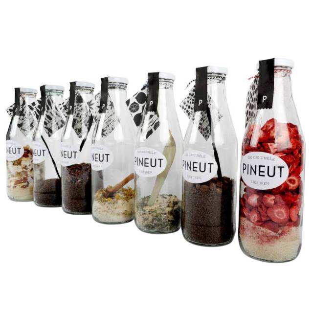 pineut-likeur-sterk-bakkie-750ml