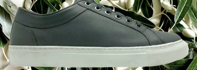 thies-veganistische-sneakers-olijvenleer-970x350.jpg